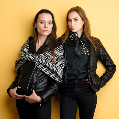 Femme_hiver_2_fondjaune