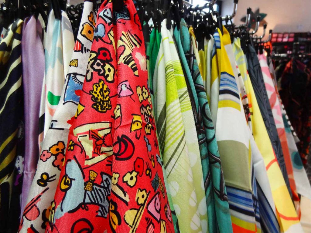 tissu foulard soierie lyonnaise